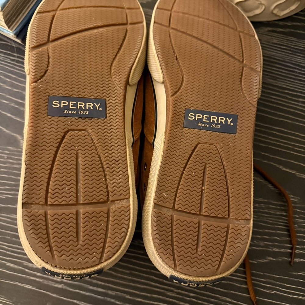 Men’s Sperry Halyard CVO Corduroy Sneaker in Mustard. Size 10.5 - Picture 8 of 9